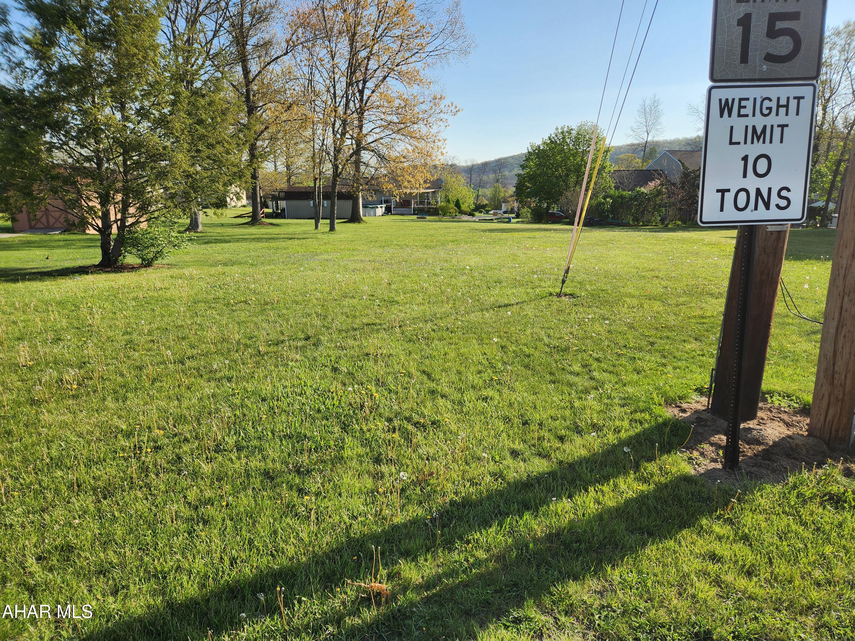 Lakewood Manor - Commercial Sale