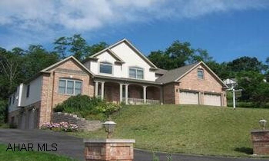 Everything is top of the line in this one-of-a-kind home in Hickory Hill. State of the art cherry & granite kitchen with hardwood floors. 1st floor master with gas fireplace and impressive bath, electronic window blinds throughout, open front & rear staircases, dramatic lighting, central vac, 2 separate 2 car garages. Private deck & yard. A home built to please the most discriminating buyer.