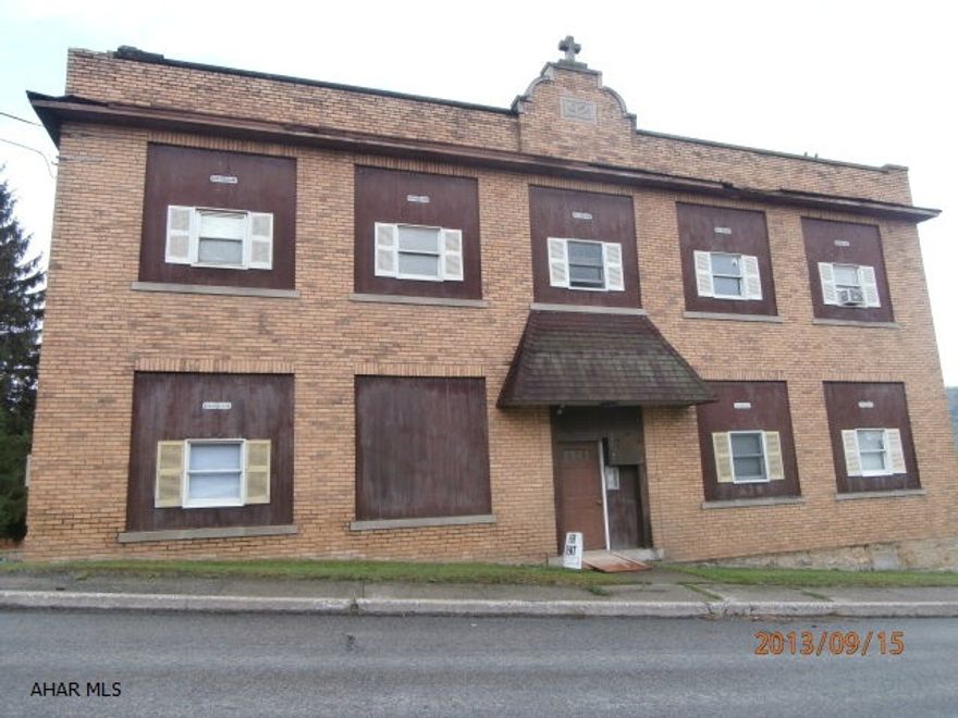 Nice brick apartment building in good condition. Good rental history. Tenants pay heat (electric). Great investment opportunity. Garbage is $35.00/month.