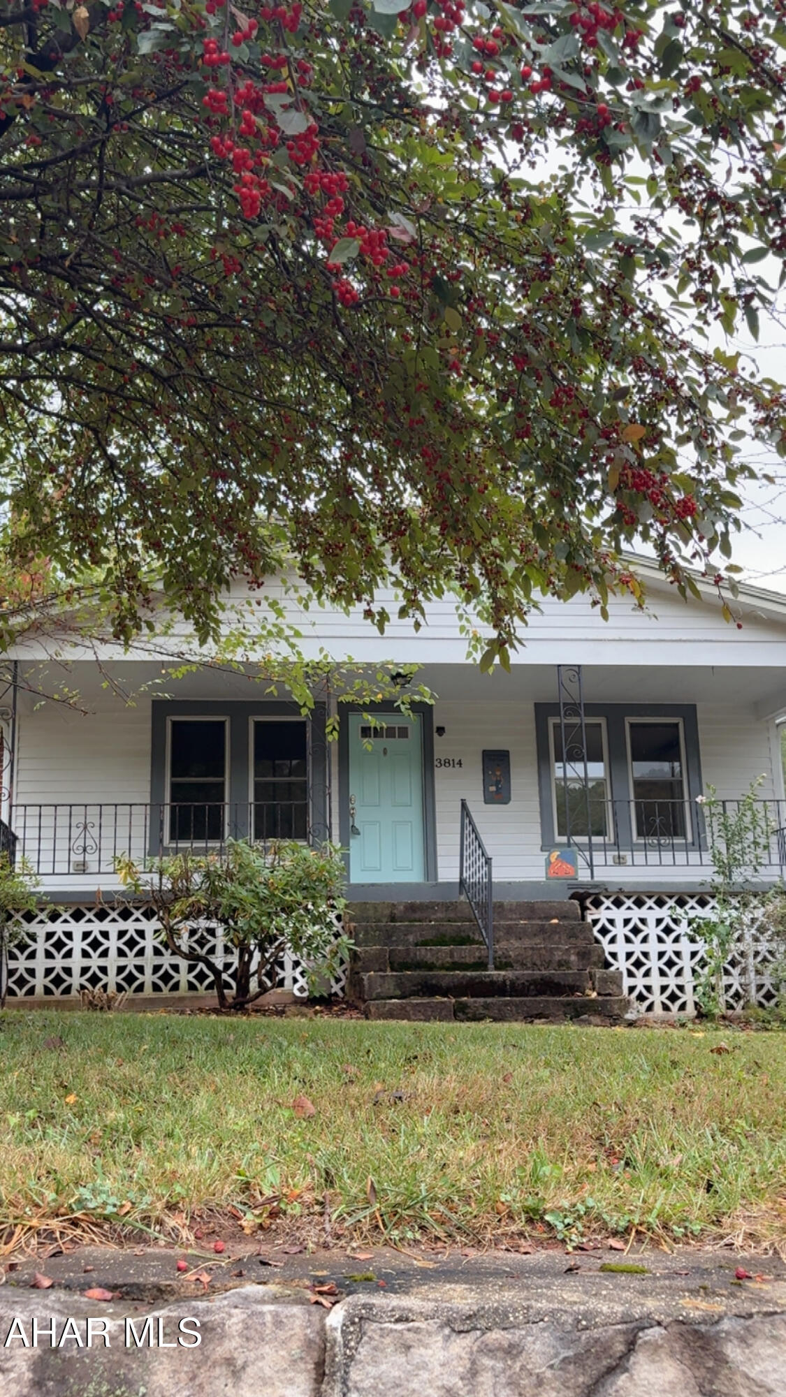 Juniata Gap - Residential