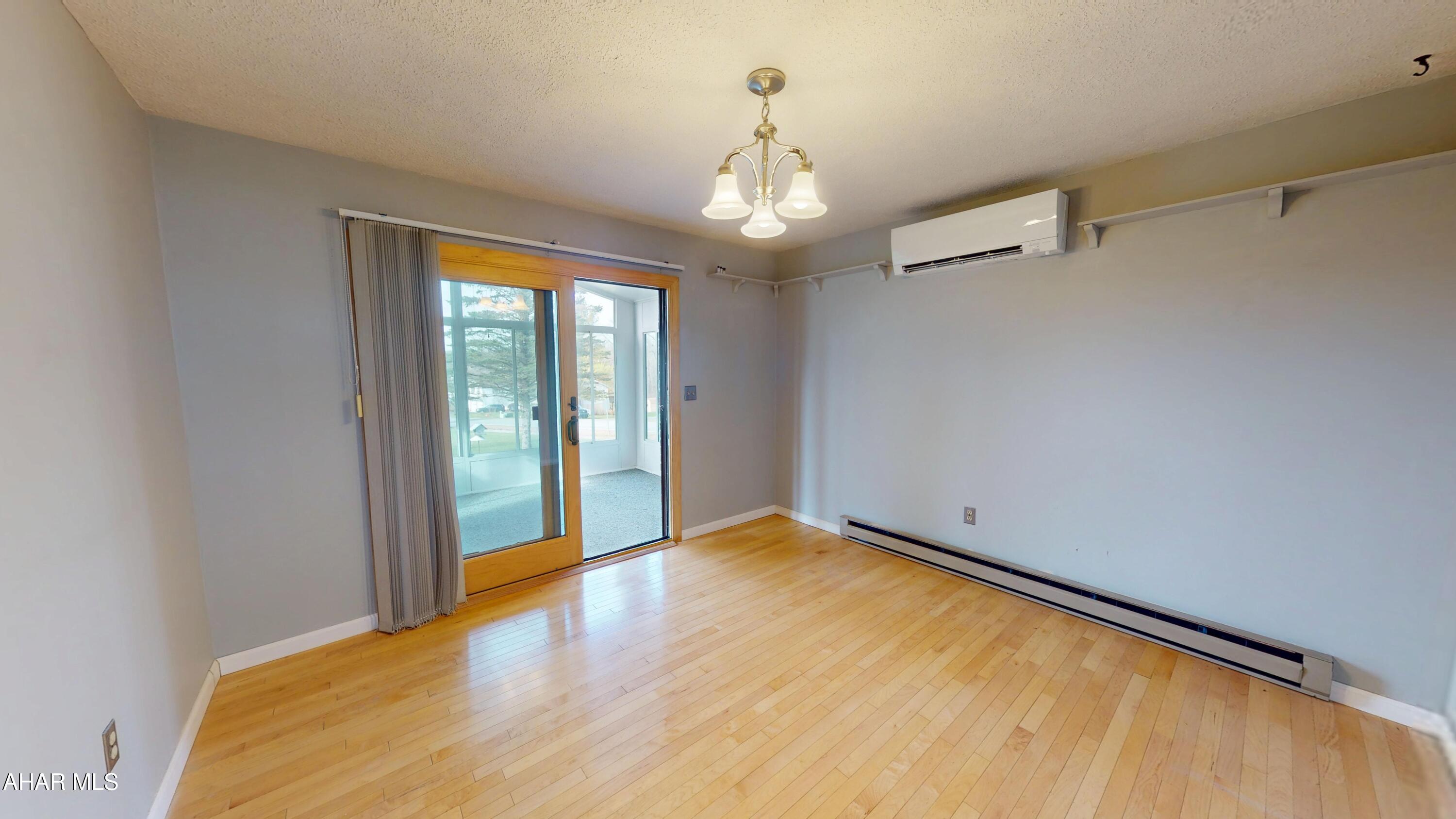 Rolling Hills - Residential