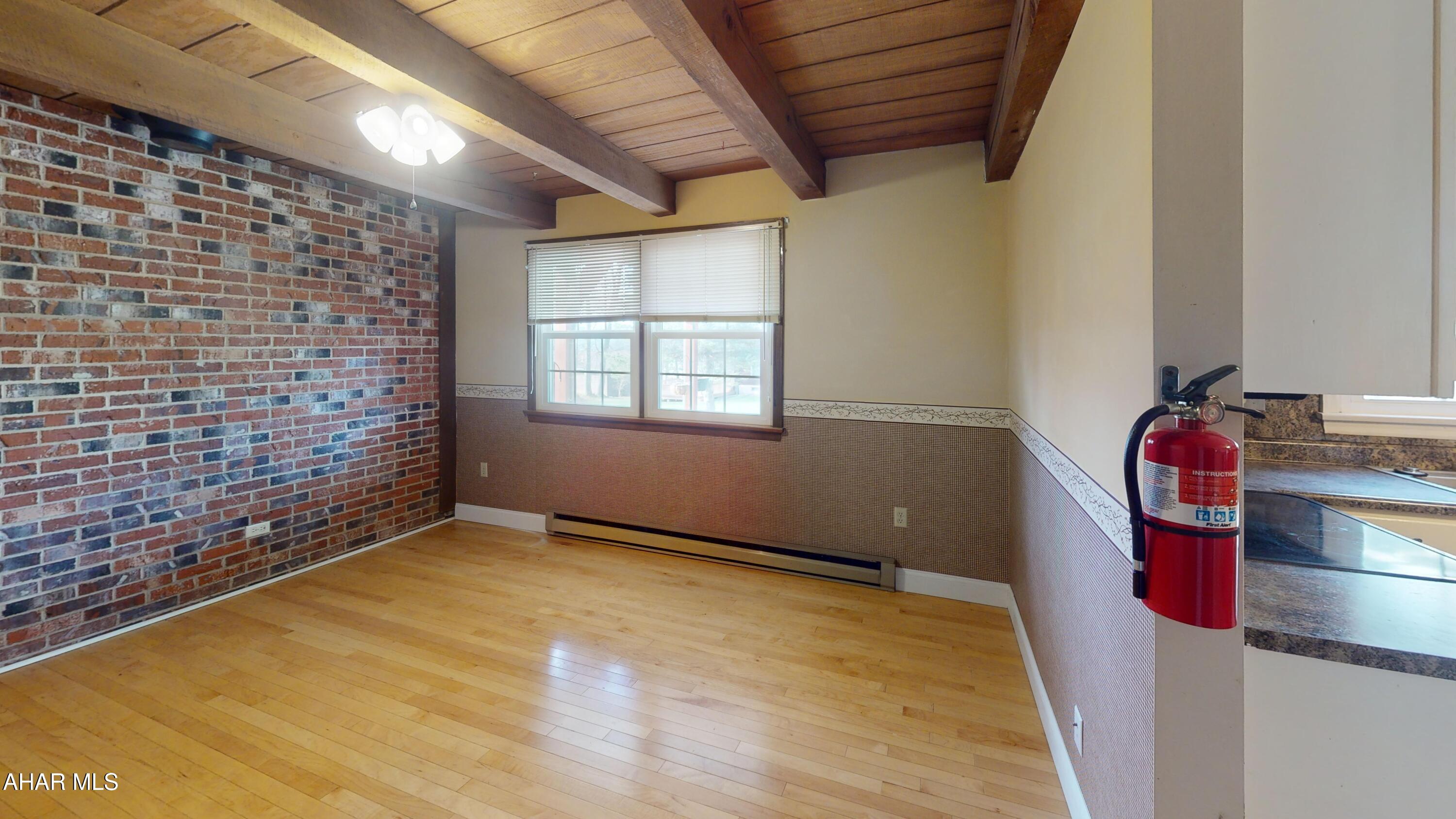 Rolling Hills - Residential