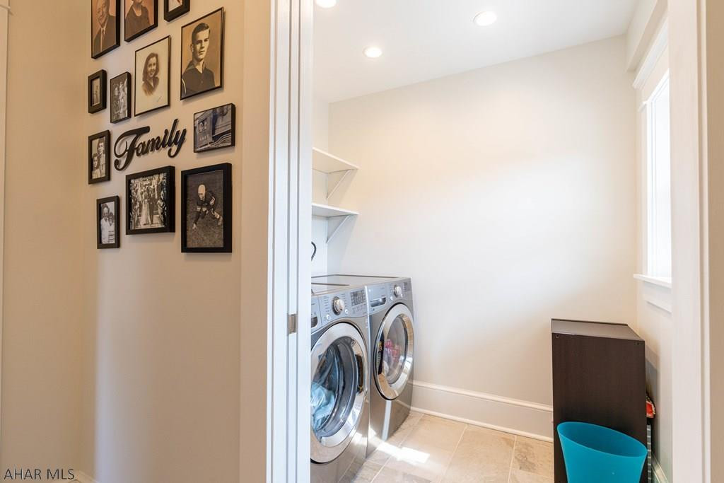 Hollidaysburg - Residential