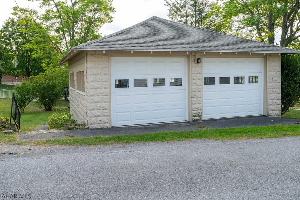 Hollidaysburg - Residential