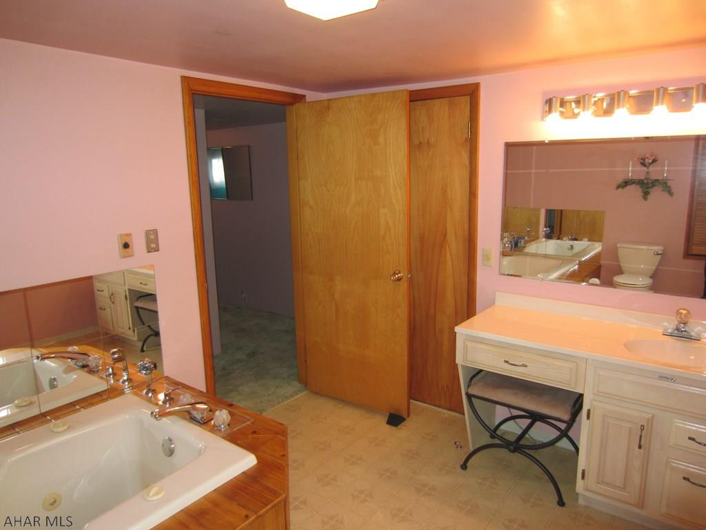 Lakemont - Residential