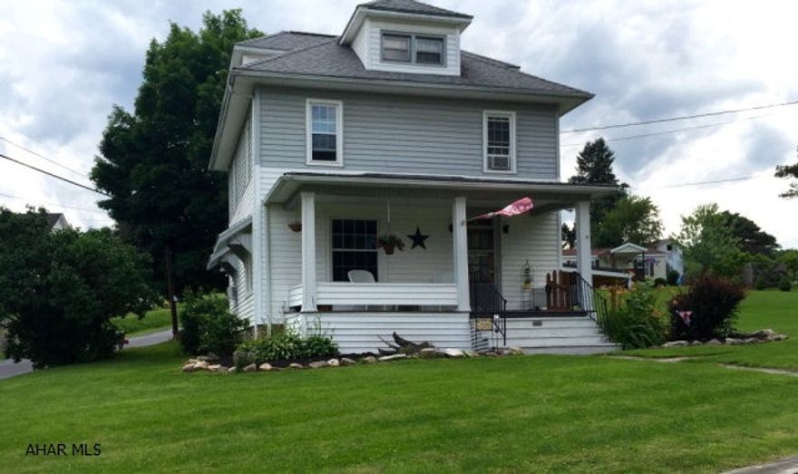 Beautifully renovated 3 bedroom, 1 full bath and 2  bath home in Fishertown with many updates. An updated kitchen opens onto a large dining room/family room area surround by windows. French doors lead to the large formal living room. Most windows in the home have been replaced. New carpets and flooring, updated kitchen and designer inspired touches add to the appeal of this lovely home. A new carport with large blacktop driveway ensures amble space for additional cars.