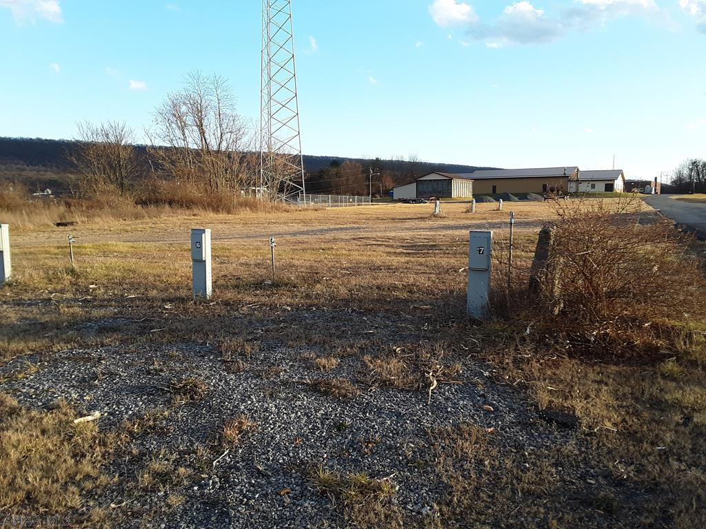 Unknown - Commercial Sale