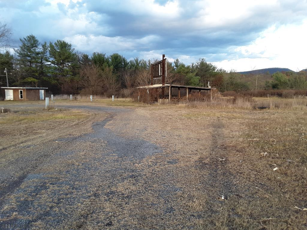 Unknown - Commercial Sale