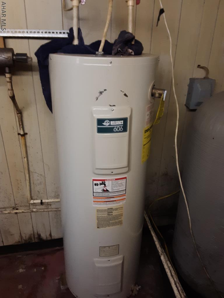 Unknown - Commercial Sale