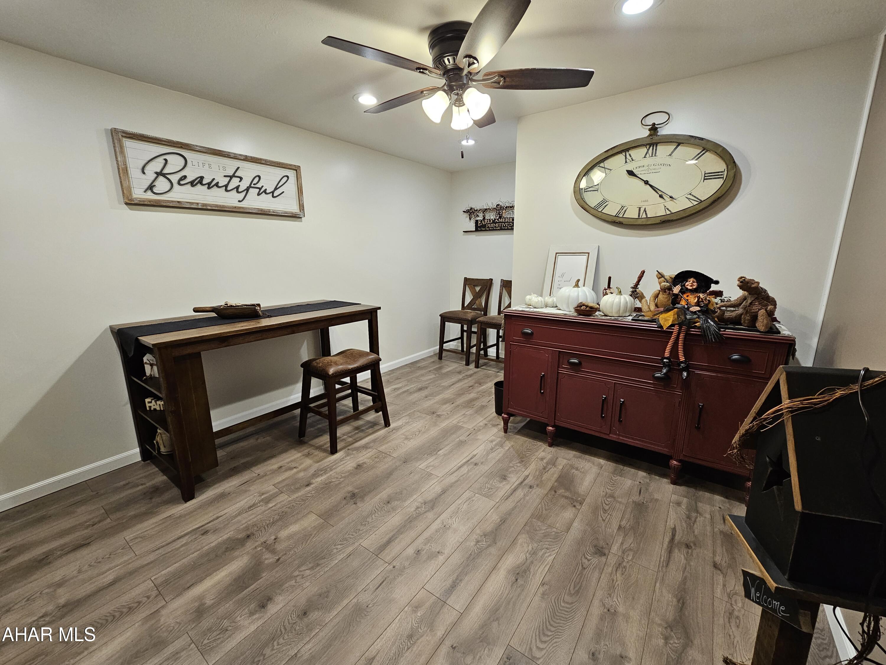 Crestwood - Residential