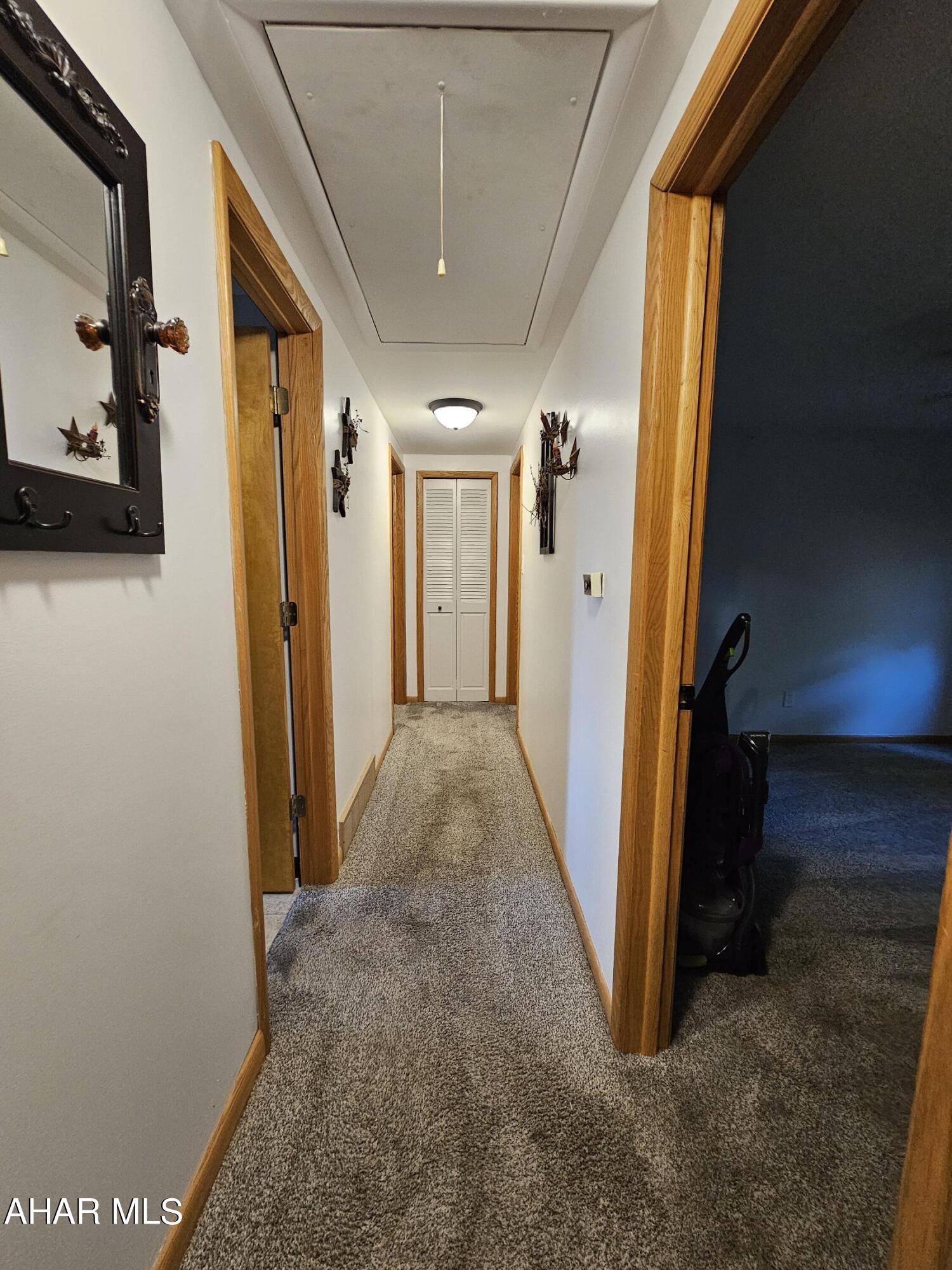 Crestwood - Residential