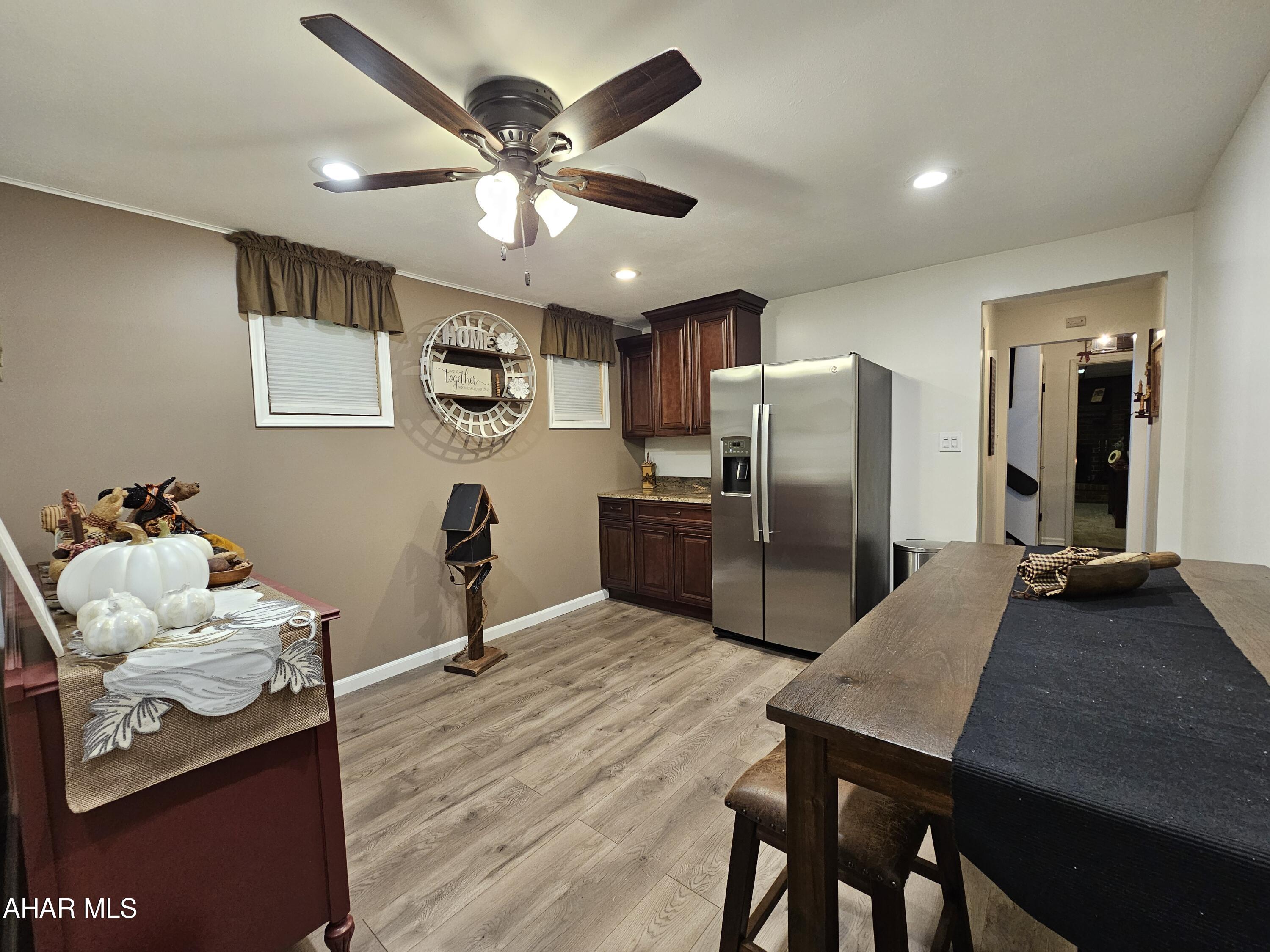 Crestwood - Residential