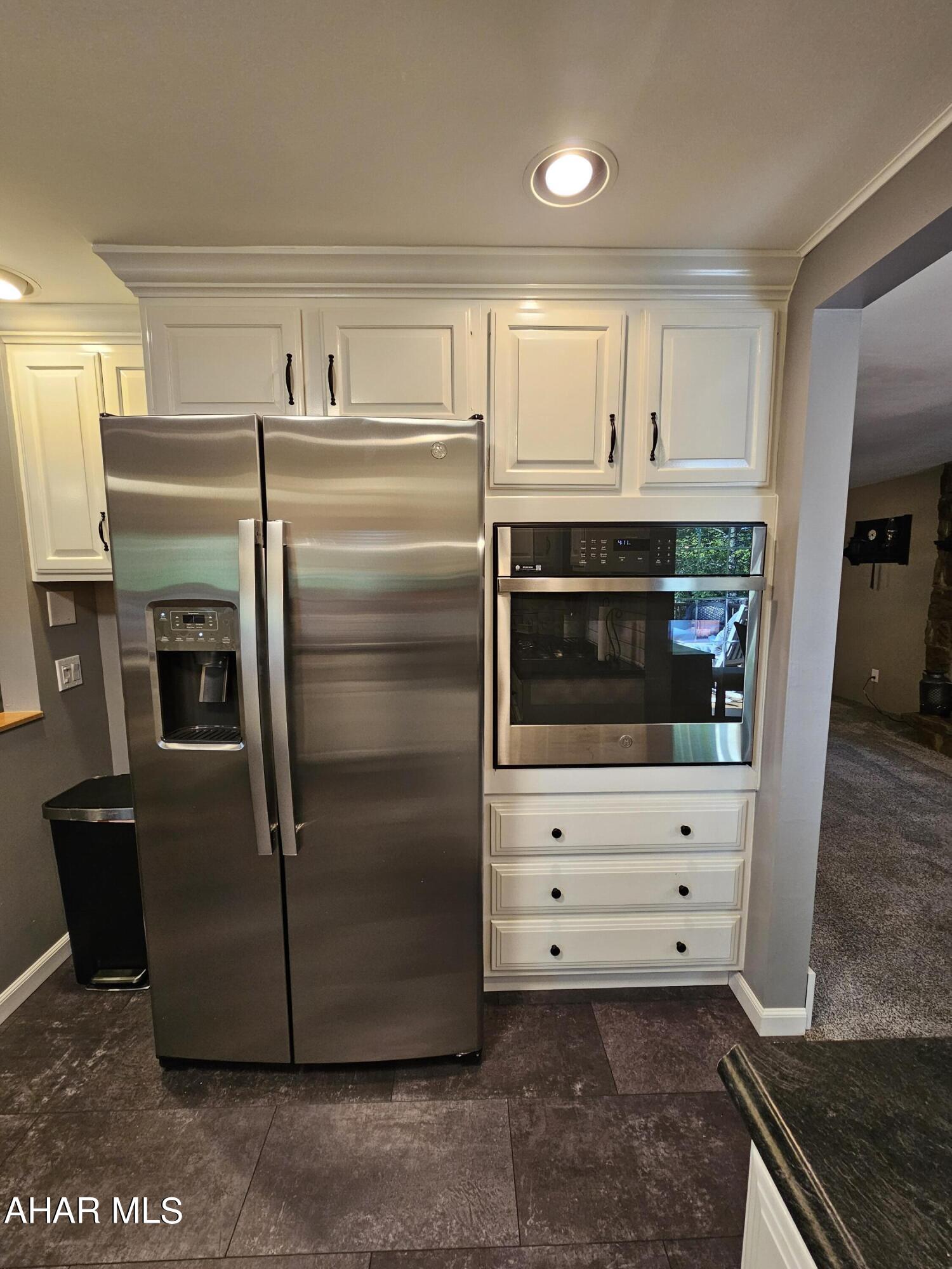 Crestwood - Residential