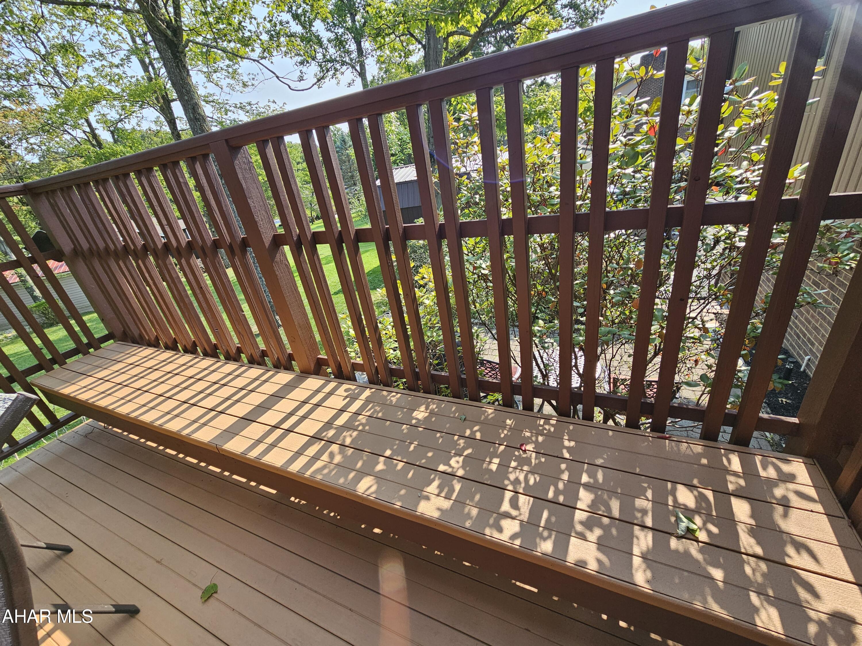 Crestwood - Residential