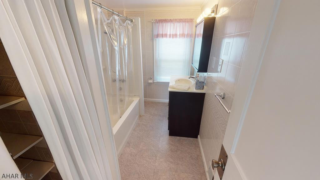 Calvert Hills - Residential