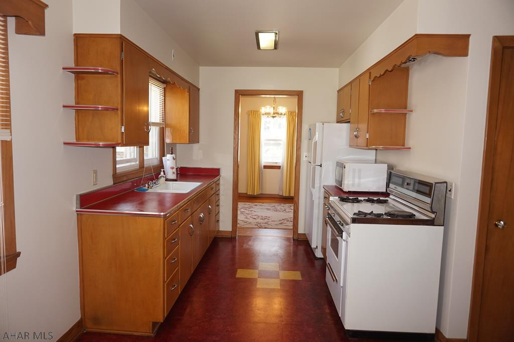 Unknown - Residential