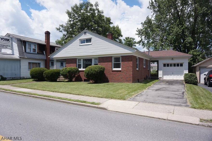 Enjoy this nice 3 bedroom, 1 bath  1 1/2 story in Mansion Park area. Hardwood floors, newer windows, updated electric. 2 first floor bedrooms, double plus size  60X137 irregular lot. Cool covered breezeway. 1 car garage. Call listing agent for your viewing.