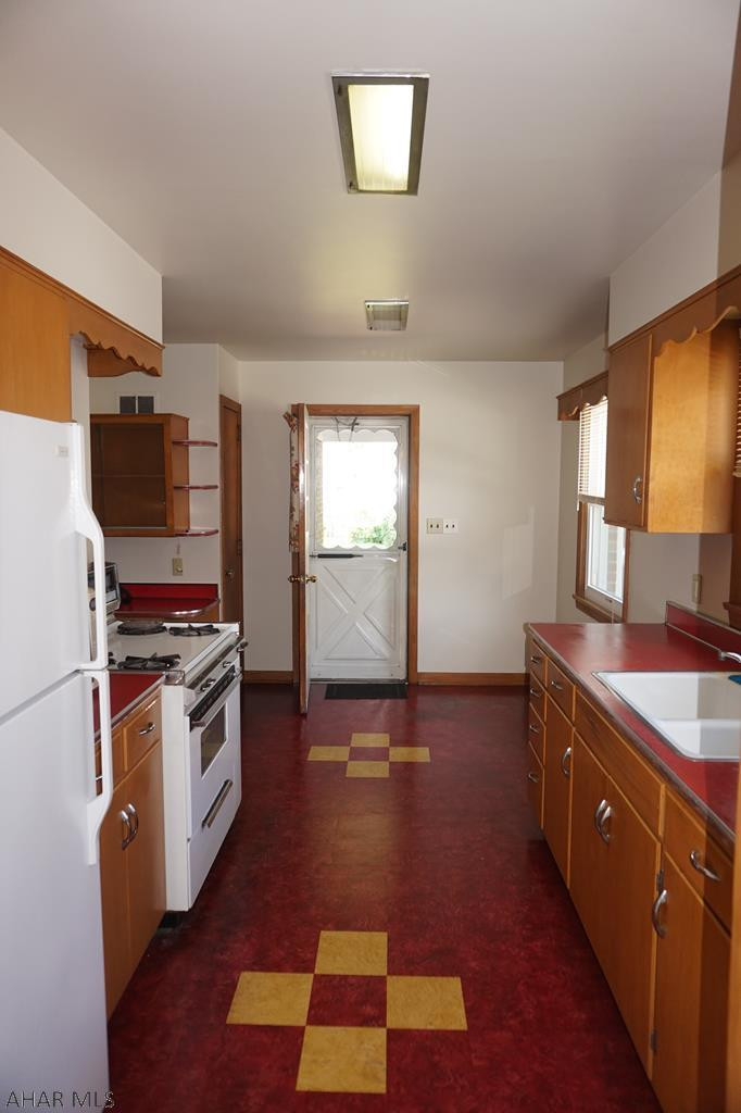 Unknown - Residential