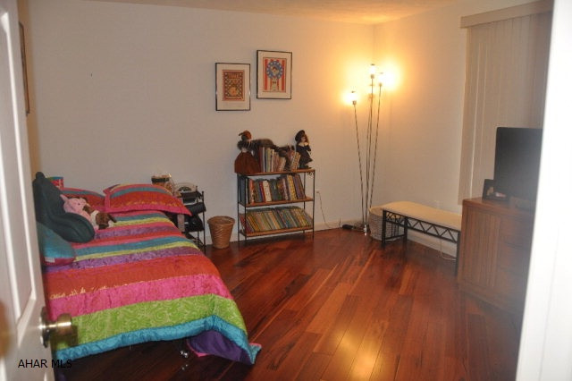 Woodland Terrace - Residential