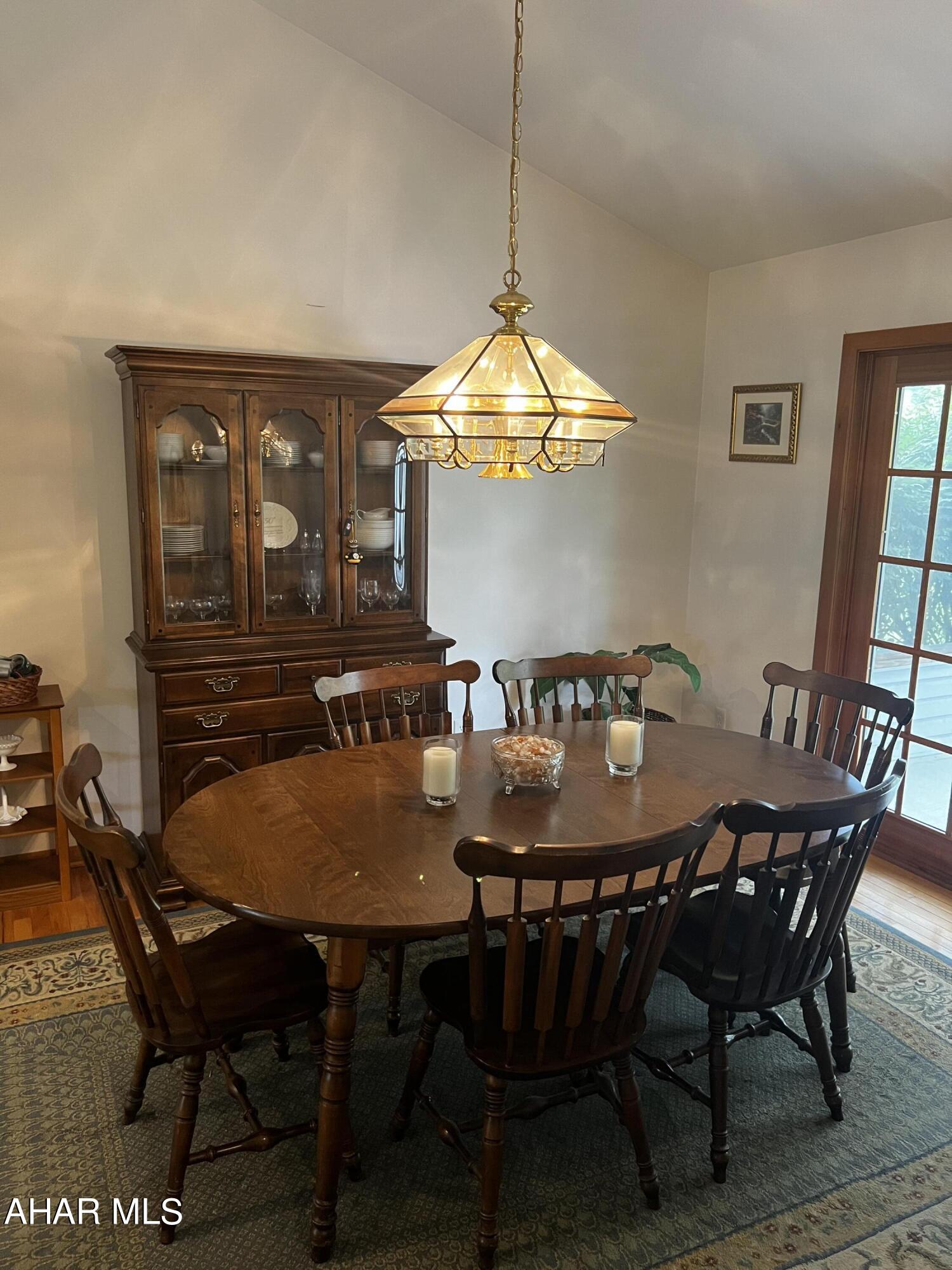 Hallowdale Estates - Residential