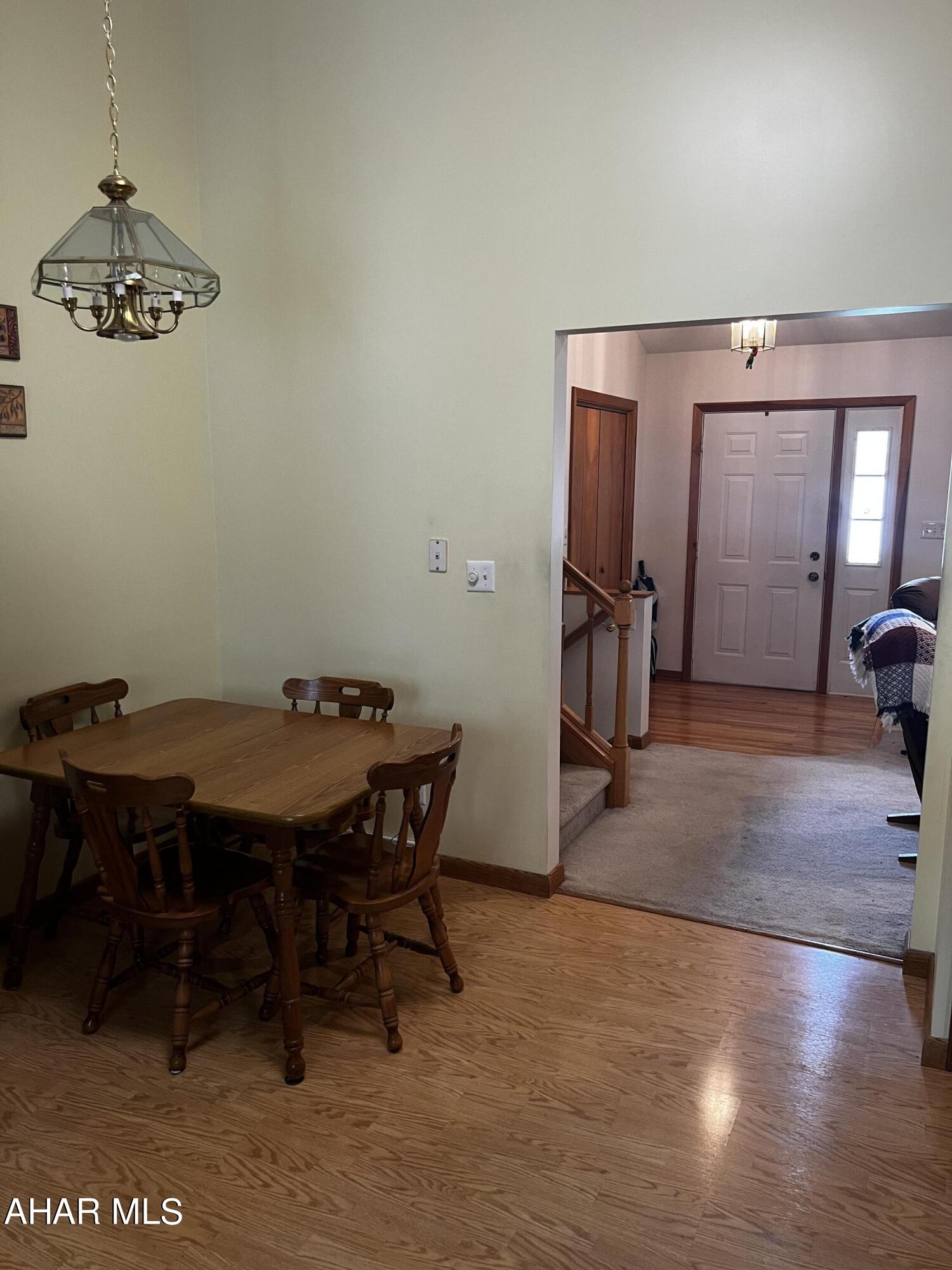 Hallowdale Estates - Residential