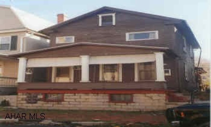 2.5 STORY FRAME. 2 BEDROOM. 1 BATH. LIVING ROOM. DINING ROOM. KITCHEN. BASEMENT. ATTIC. "AS IS."  NEEDS WORK. CALL MEL KADANE FOR INFO.