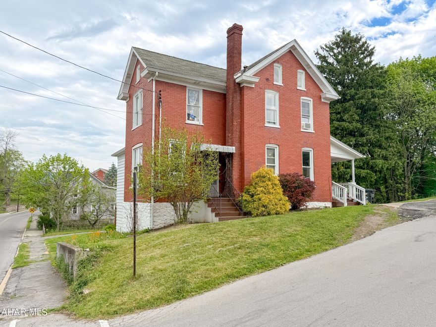 Welcome home to 729 Bloomfield St.! This charming home located in the heart of Roaring Spring offers so much to be desired! You are walking distance to town attractions and businesses. 4 large bedrooms, 1 full bath, spacious living room and eat in kitchen. Many updates, including kitchen and bathroom flooring, bedroom carpet and more.  Great outdoor space for all your entertaining. Covered back porch to relax! Public water and public sewer. Combination of natural gas and electric. Easy living just waiting for you. Let's make this home sweet home yours today!