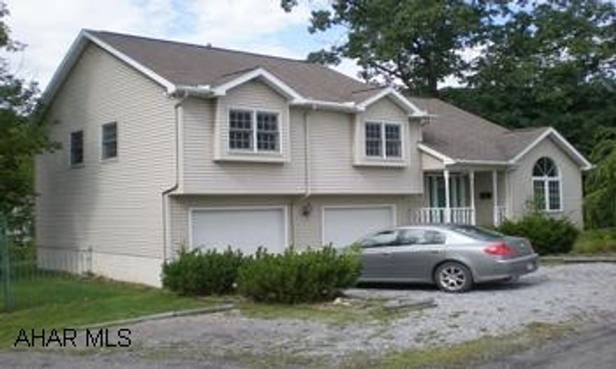 Nice 3 bedroom 2.75 bath home with additional bedroom or family room on the lower level.