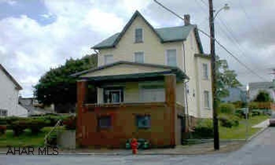 Large corner lot.  Two, two bedroom apartment.