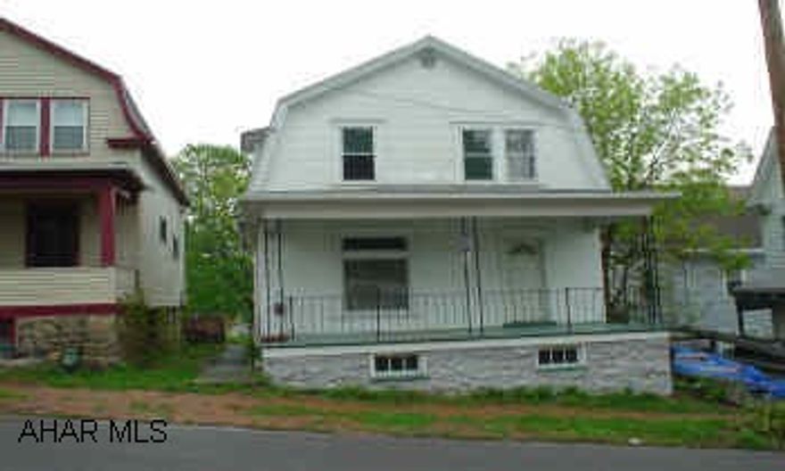 Great area, Hardwood floors, formal dining, 3 bedrooms. Close to everything. Nice covered front porch.