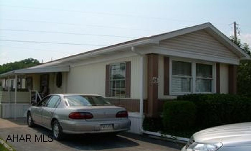 14x65 1979 Single wide. Nicely remodeled  2 bedroom single wide, kitchen w/ eating area, & island cabinets, full bath w/ garden tub and standing shower.  Covered side Porch.  Ceramic tile floors in bath and Kitchen.