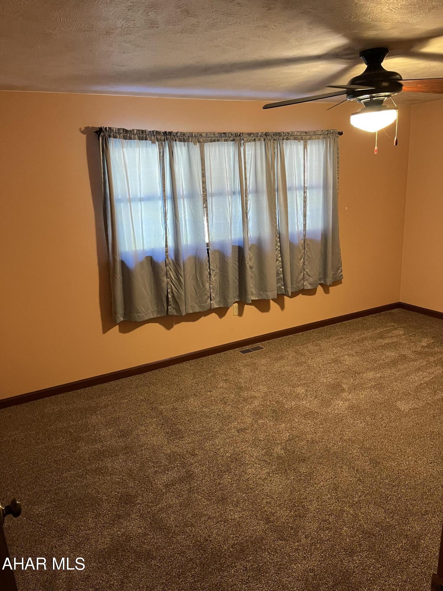 Juniata Gap - Residential