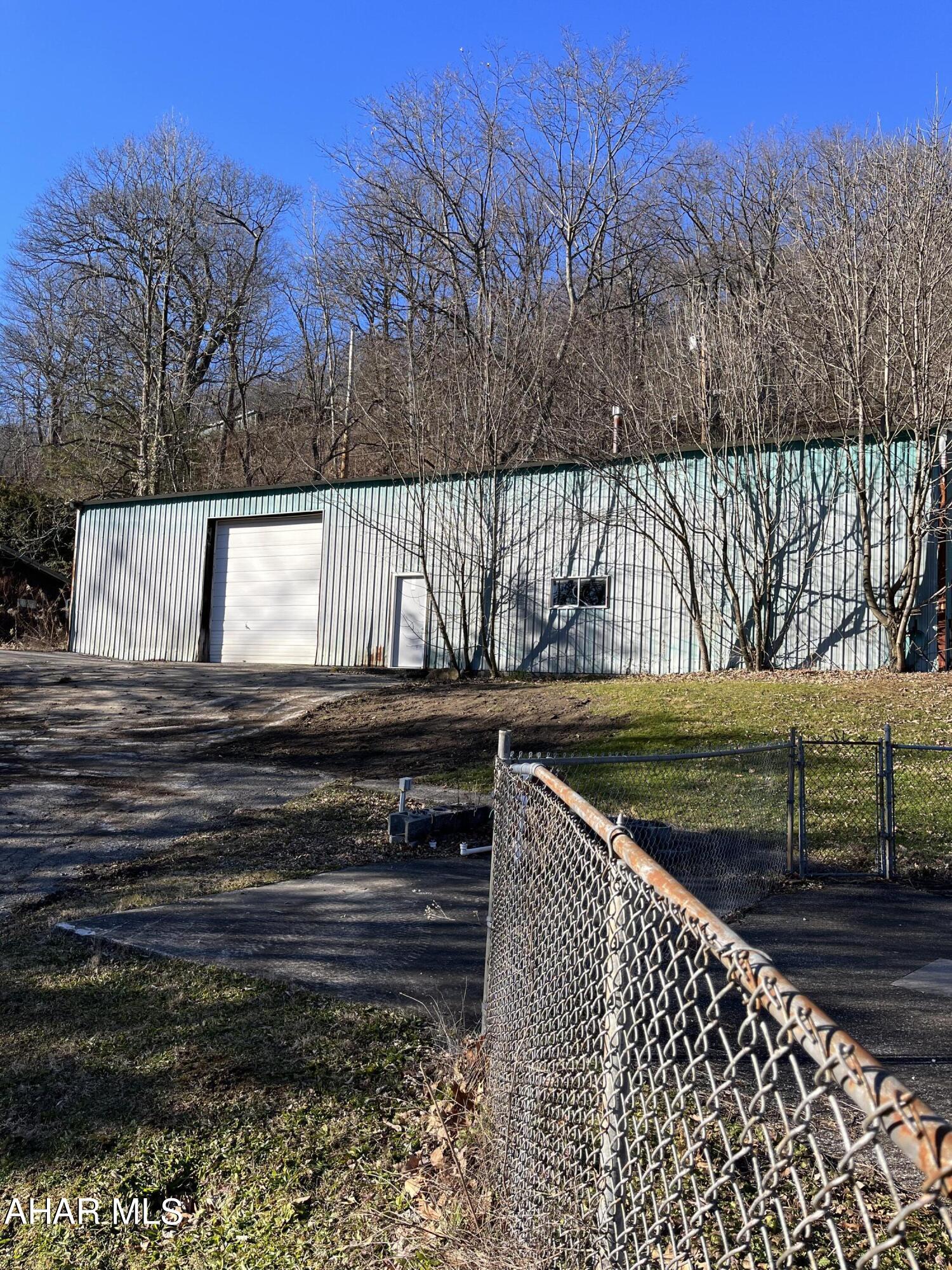 Juniata Gap - Residential