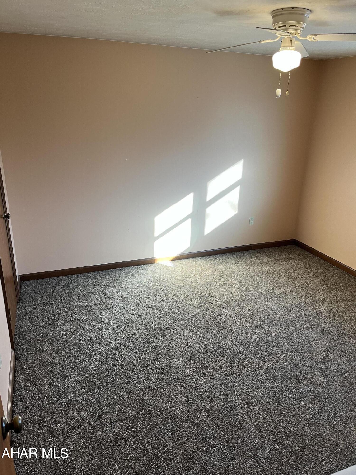 Juniata Gap - Residential