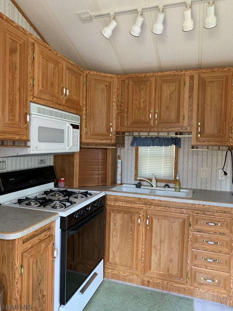 Glendale Yearound - Residential