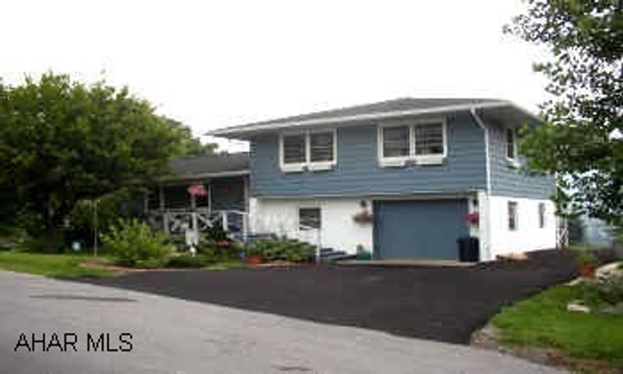 3 BR, 1.5 BATH MULTILEVEL WITH NEW ROOF, NEW WINDOWS.  PLEASANT VALLEY AREA 3 BR, 1.5 BATH WITH NEW ROOF, NEW WINDOWS, INCREDIBLE VIEWS FROM BACK DECK. CALL BOB MILLER FOR MORE INFORMATION.