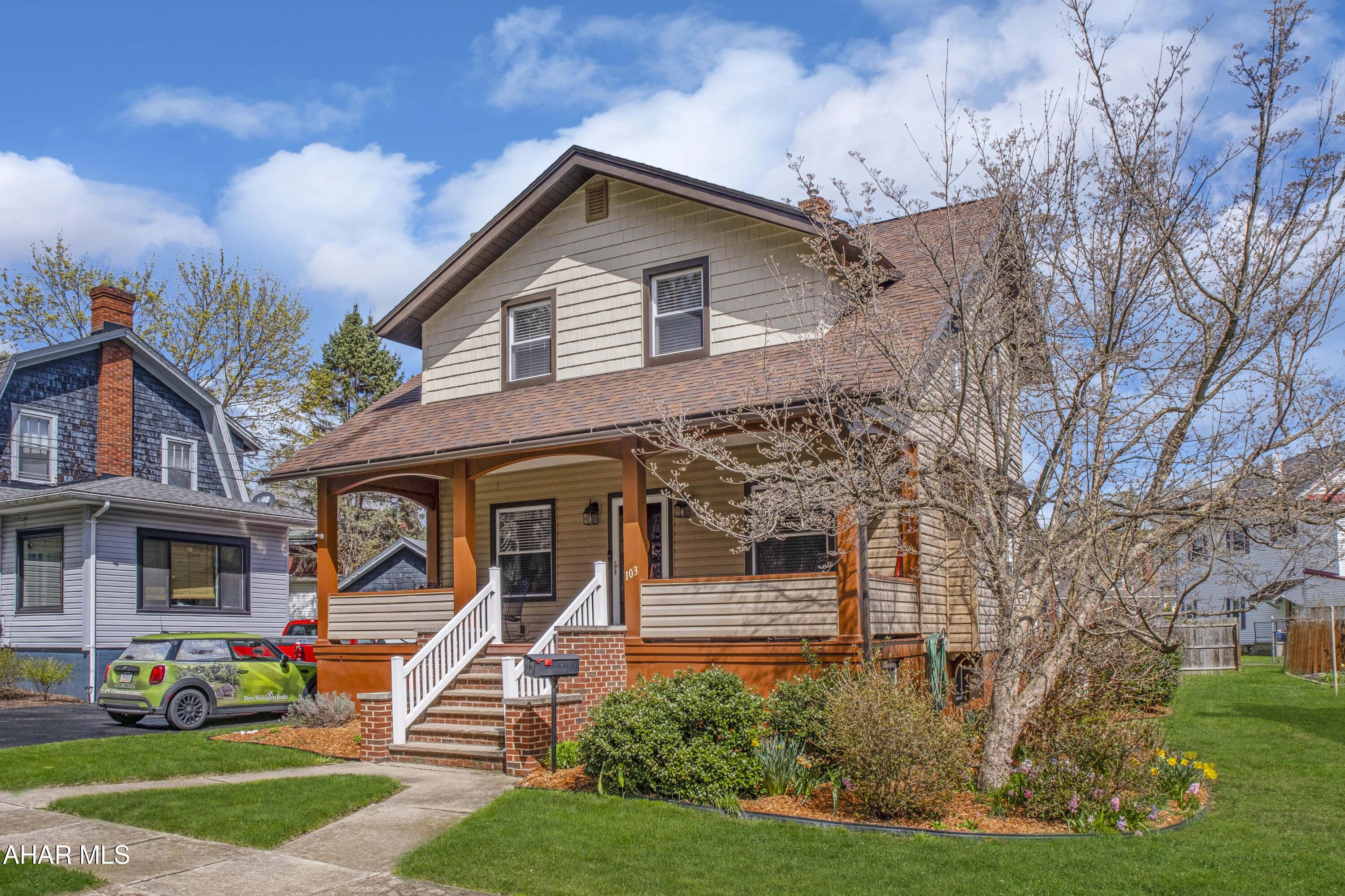 Llyswen - Residential