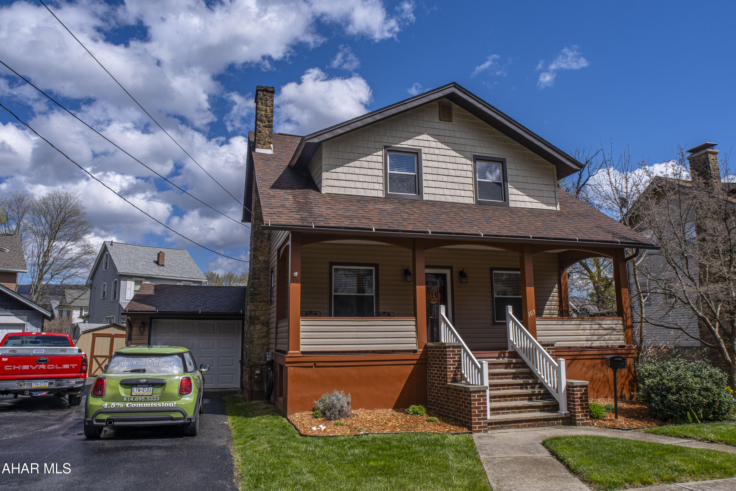 Llyswen - Residential