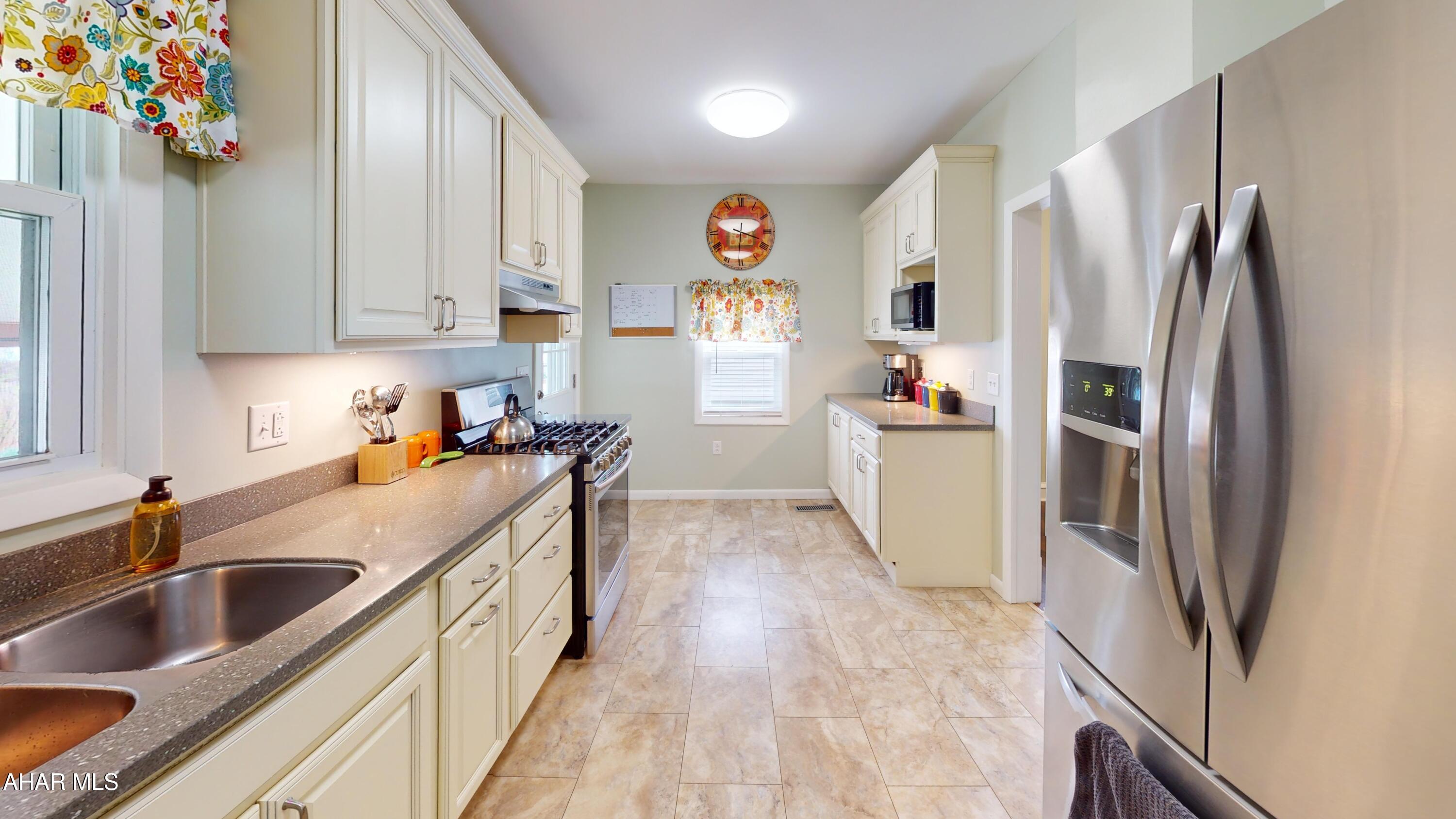 Llyswen - Residential