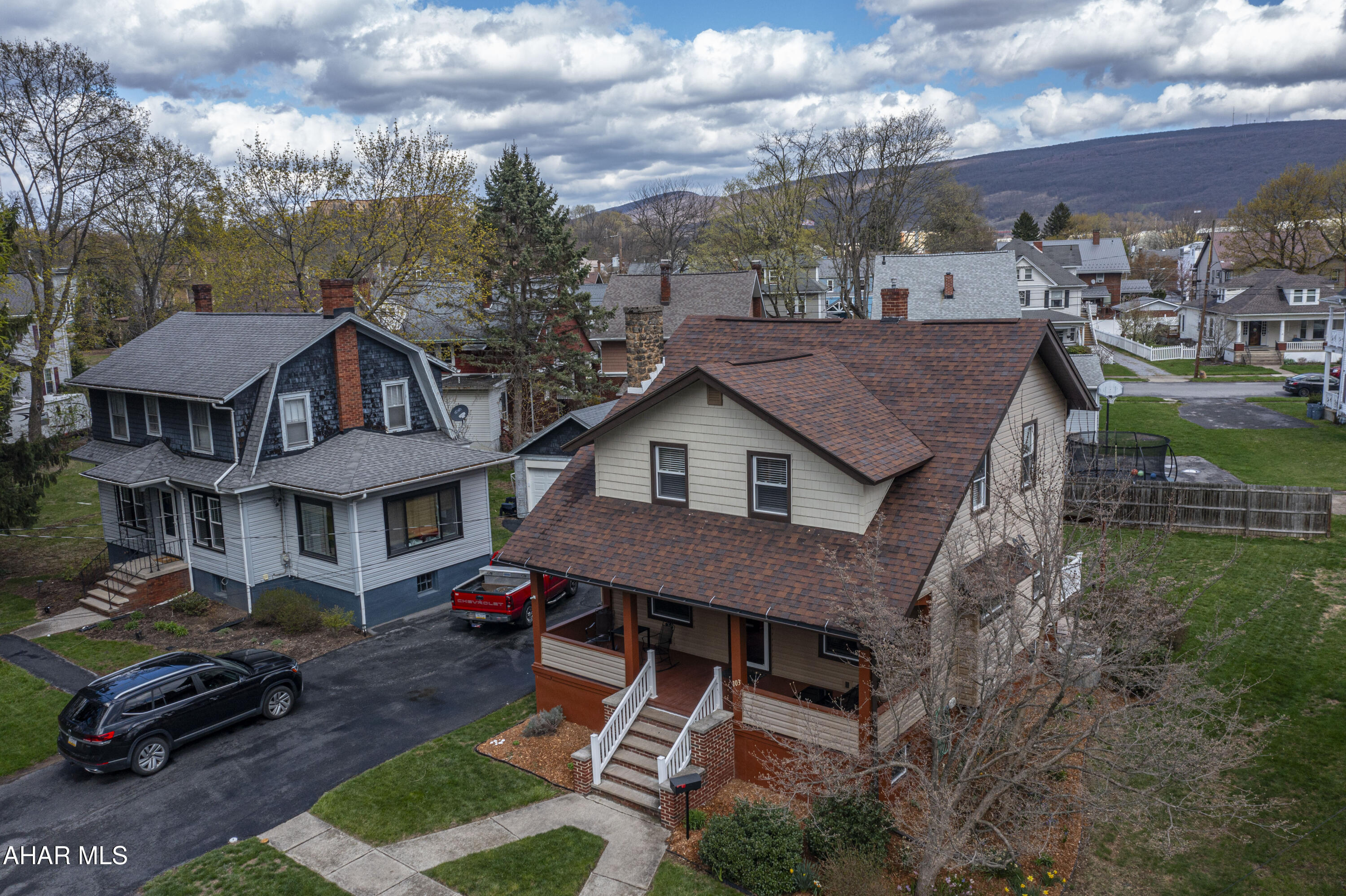 Llyswen - Residential