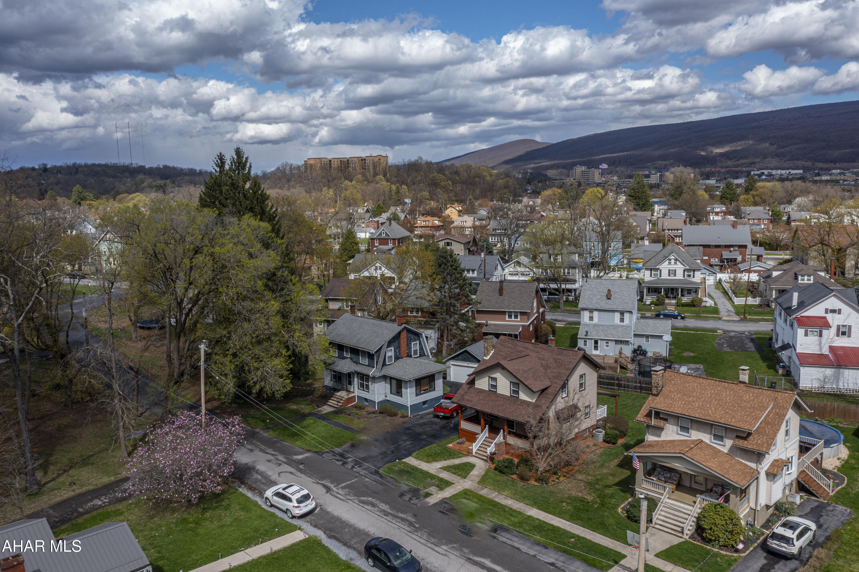 Llyswen - Residential