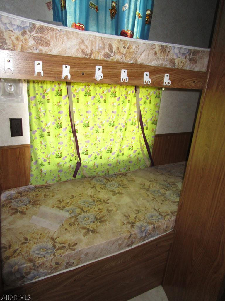 Glendale Yearound - Residential