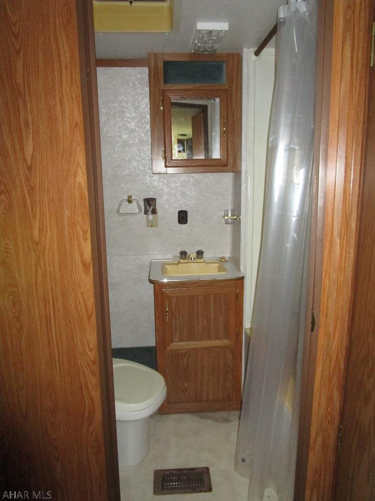 Glendale Yearound - Residential