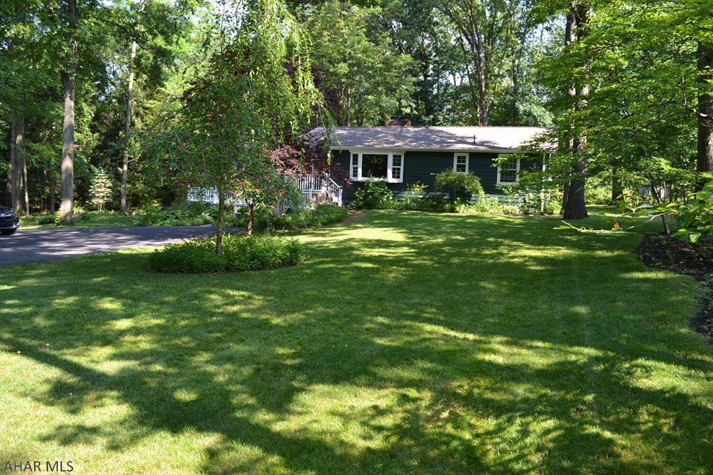 Lower Brush Mountain Road - Residential