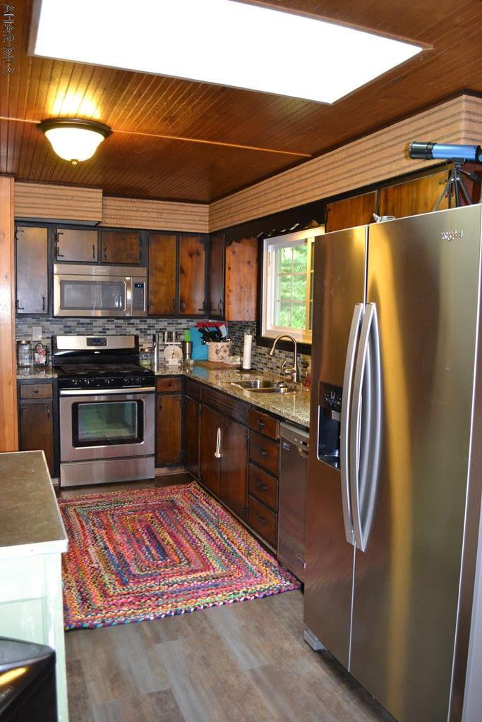 Lower Brush Mountain Road - Residential