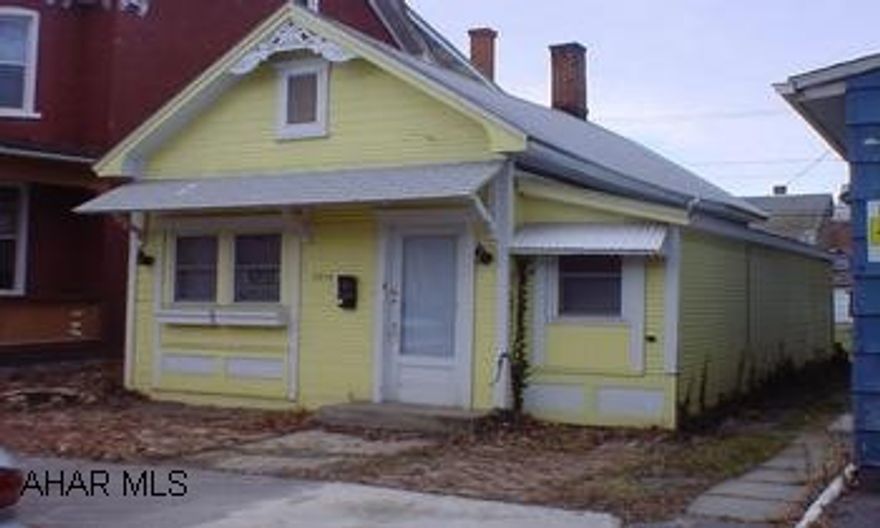 Darling cottage! Everything is replaced and updated. Off-street parking, nice level yard. Call Sylvia to see 330-3408. Darling cottage! Everything is replaced and updated. Off-street parking, nice level yard. Call Sylvia to see 330-3408.