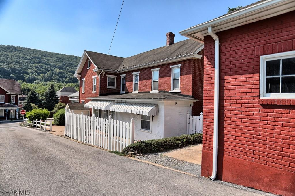 Unknown - Residential