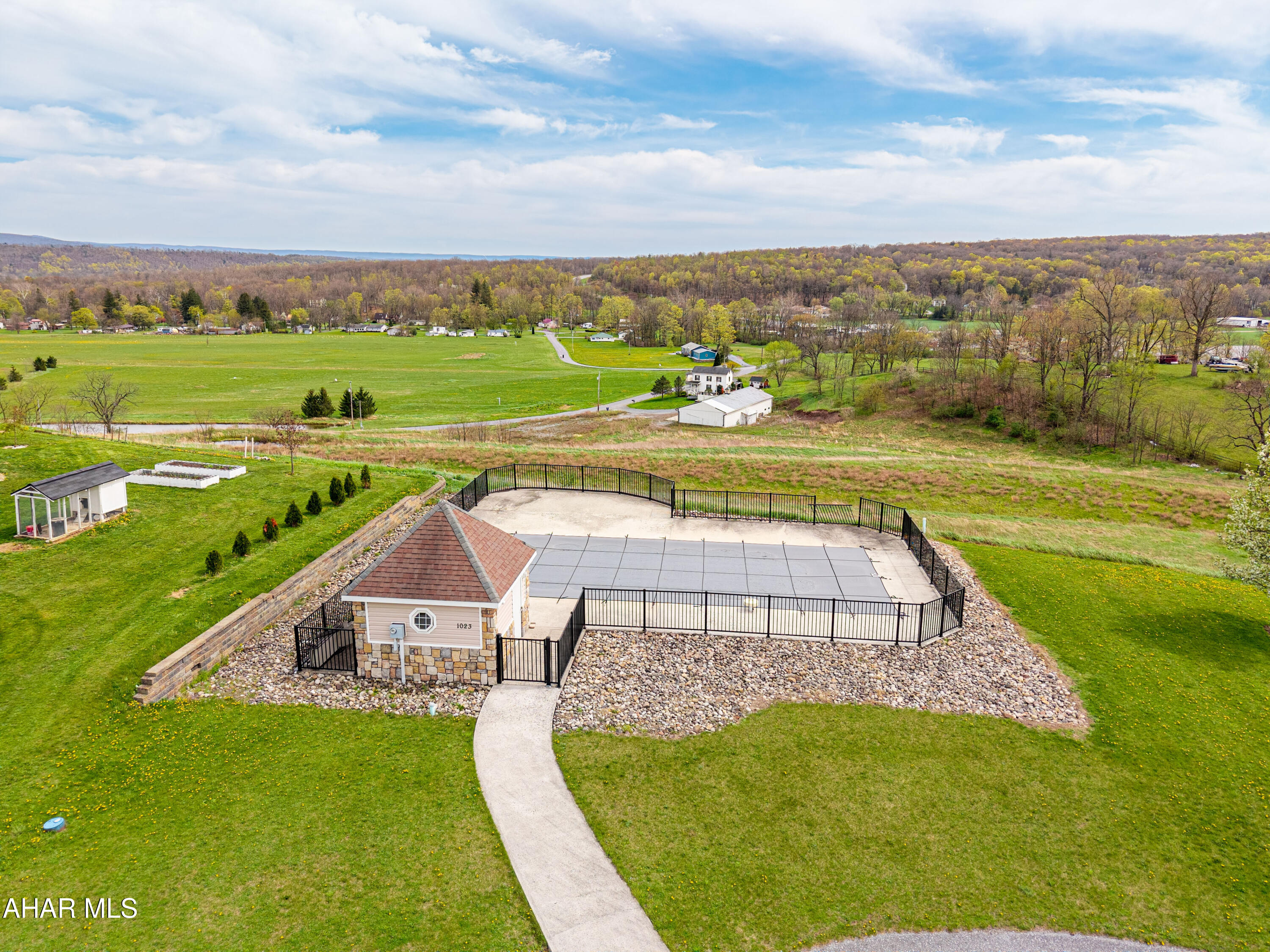 Grandview Development - Land