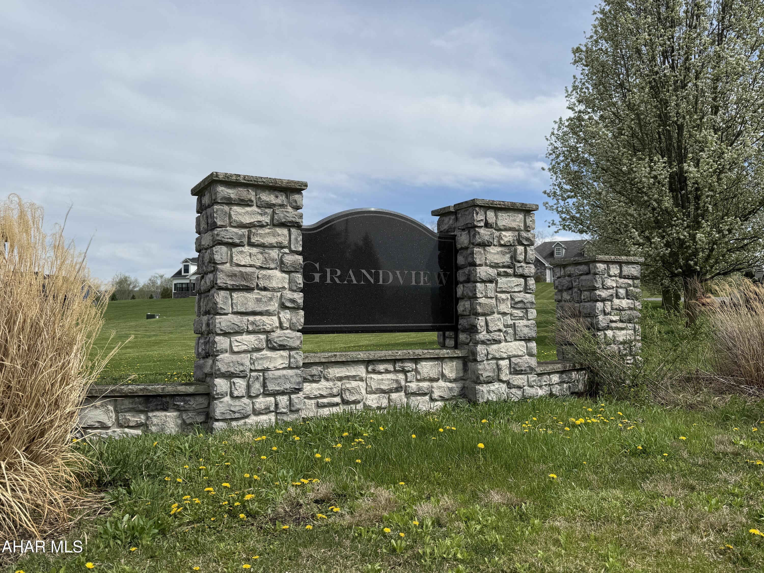 Grandview Development - Land