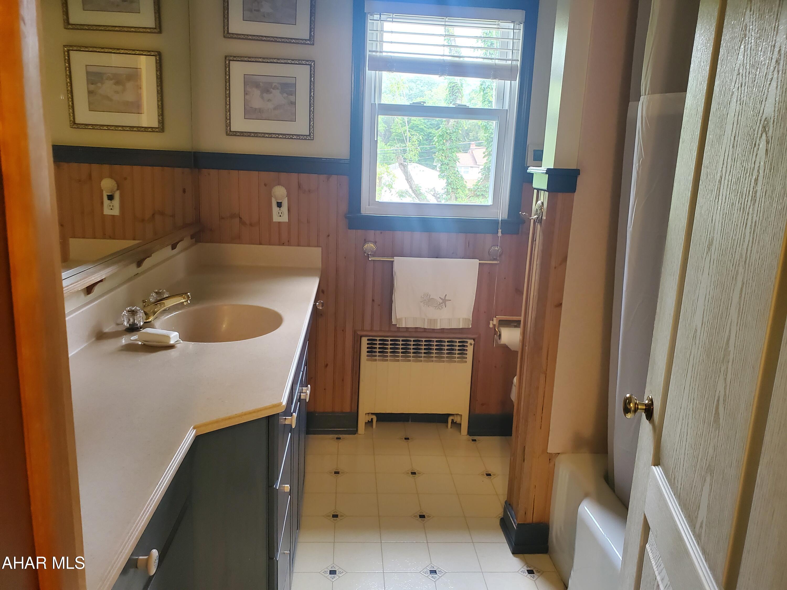 Bellwood Boro - Residential